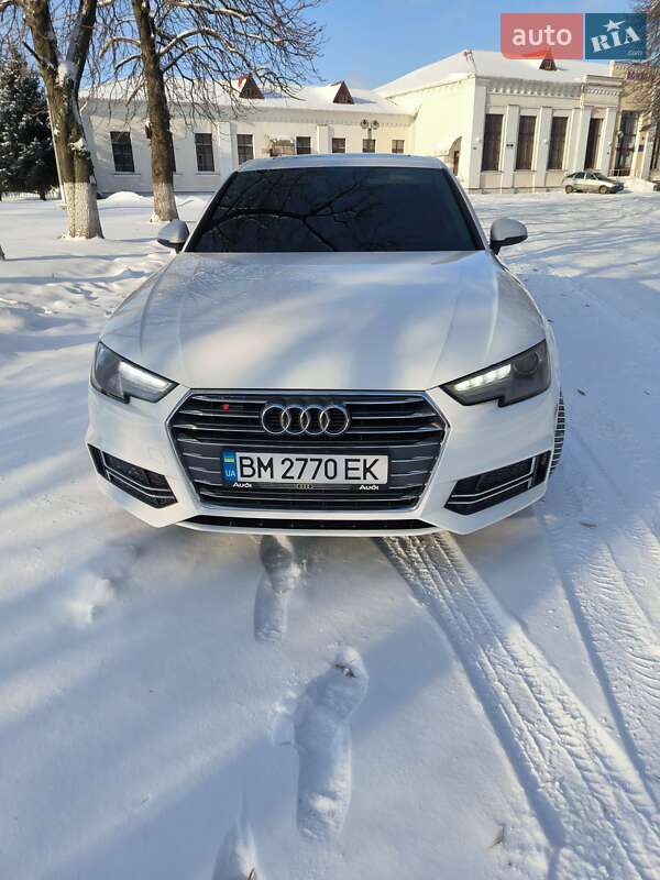 Седан Audi A4 2016 в Ромнах