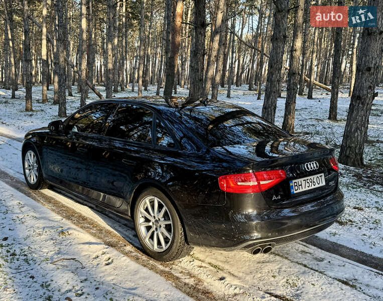 Седан Audi A4 2014 в Миколаєві
