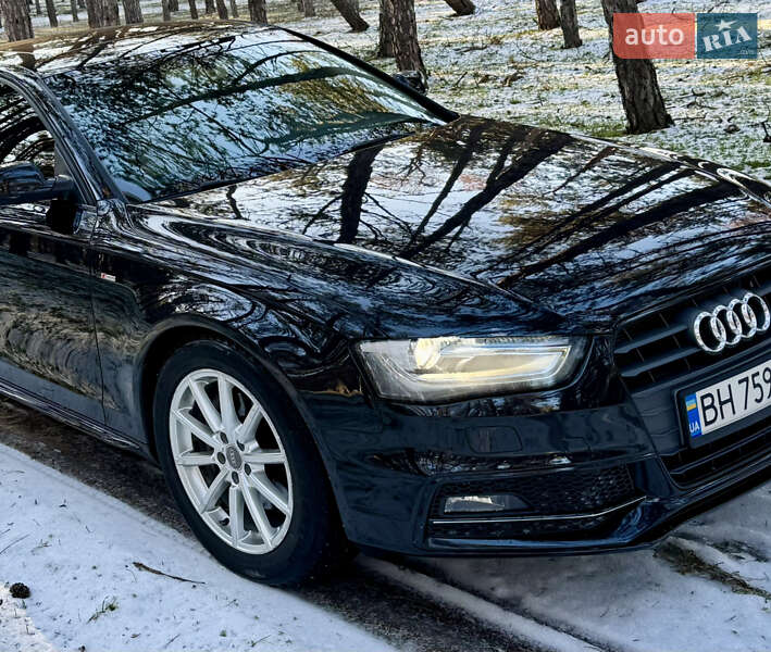 Седан Audi A4 2014 в Миколаєві