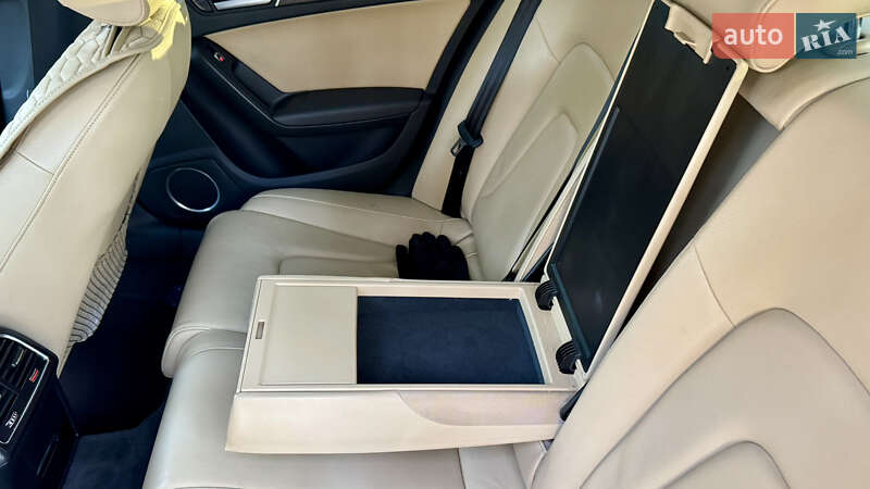 Седан Audi A4 2014 в Миколаєві