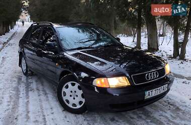 Универсал Audi A4 1997 в Надворной
