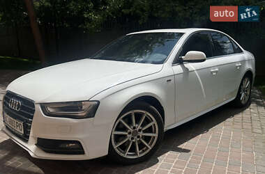 Седан Audi A4 2015 в Луцке фото Седан Audi A4 2015 в Луцке