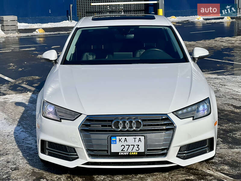 Седан Audi A4 2016 в Киеве