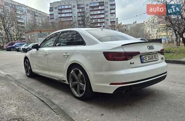 Седан Audi A4 2017 в Днепре