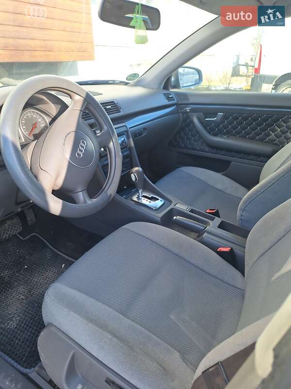 Седан Audi A4 2001 в Павлограде