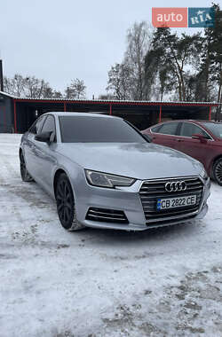 Седан Audi A4 2016 в Чернигове