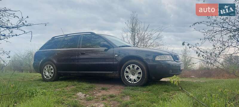 Универсал Audi A4 2001 в Киеве