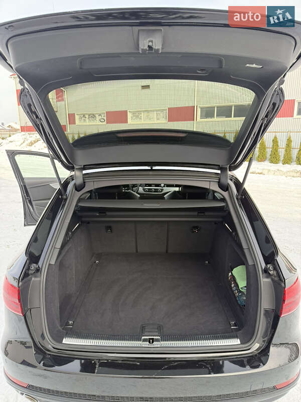 Універсал Audi A4 2017 в Луцьку