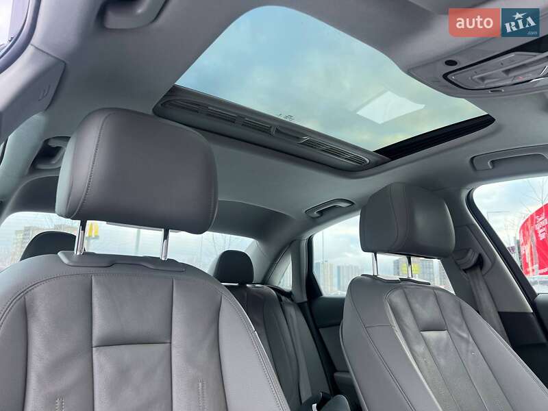 Седан Audi A4 2016 в Києві