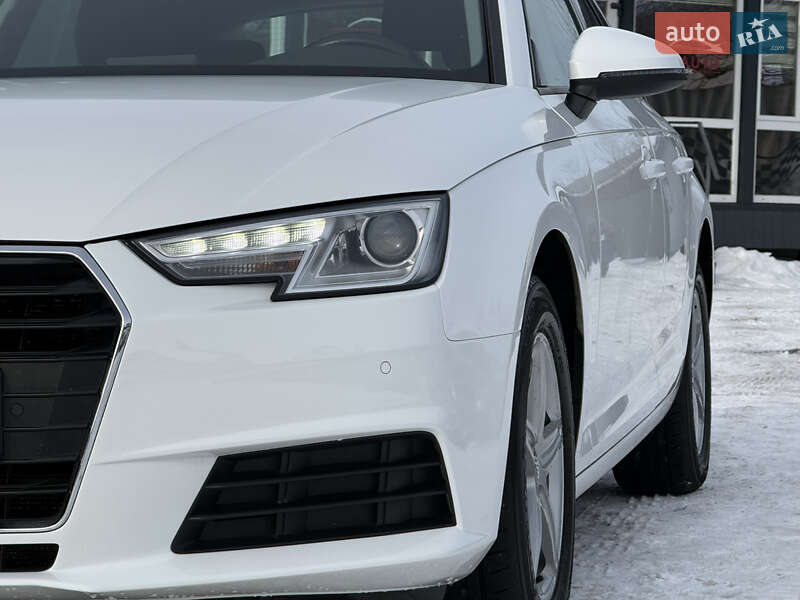Универсал Audi A4 2017 в Луцке