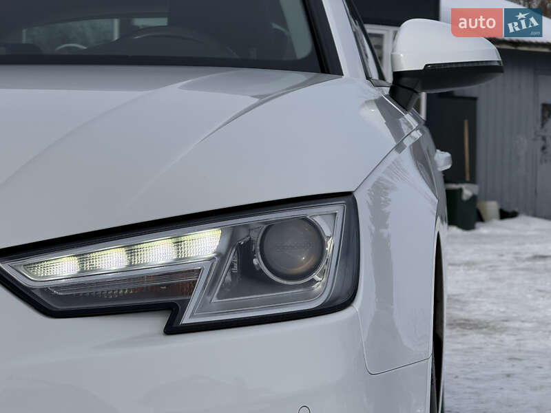 Универсал Audi A4 2017 в Луцке