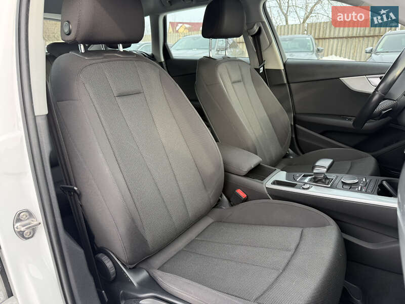 Универсал Audi A4 2017 в Луцке