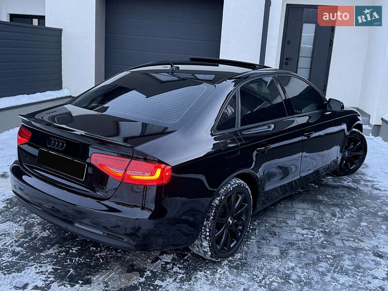 Седан Audi A4 2012 в Тернополі