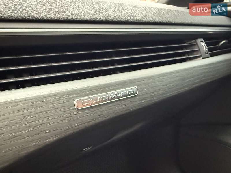 Седан Audi A4 2020 в Києві