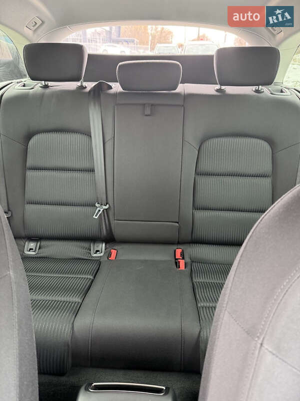 Универсал Audi A4 2013 в Луцке фото 17 Универсал Audi A4 2013 в Луцке