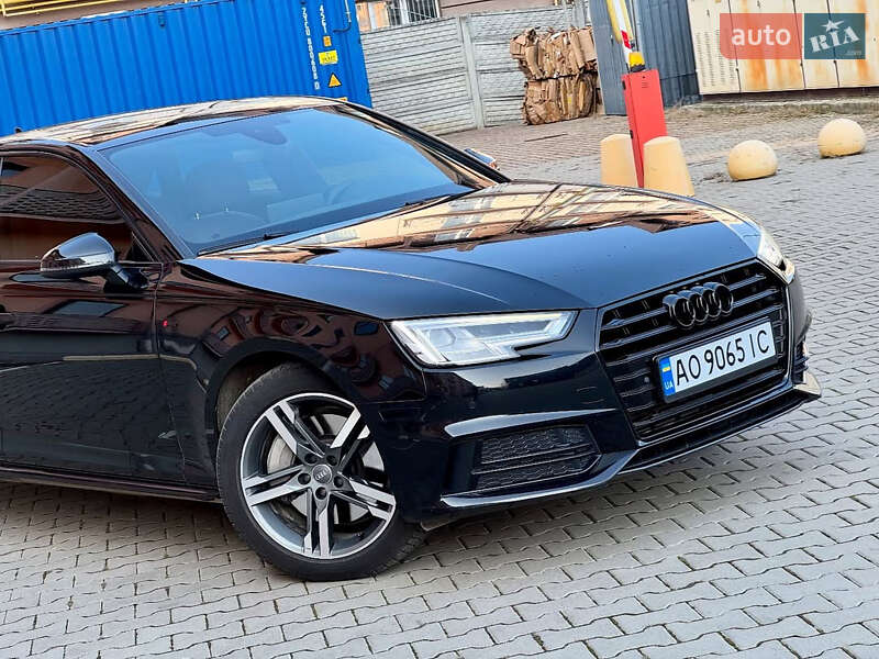 Седан Audi A4 2017 в Киеве