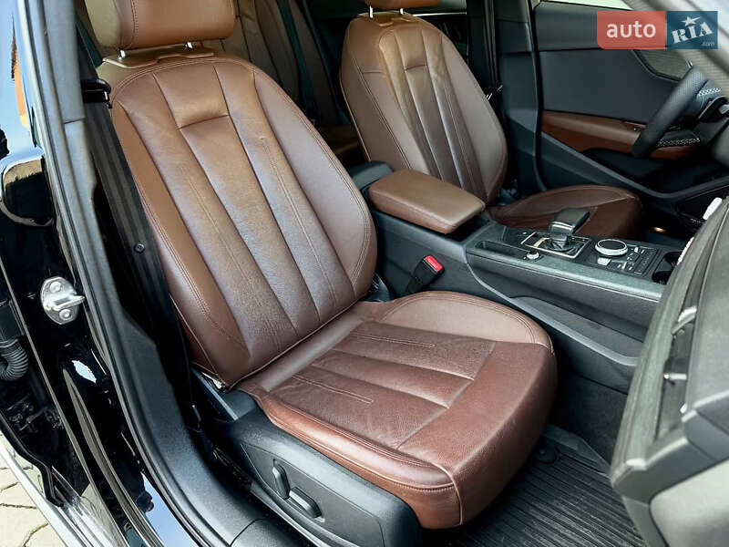 Седан Audi A4 2017 в Киеве