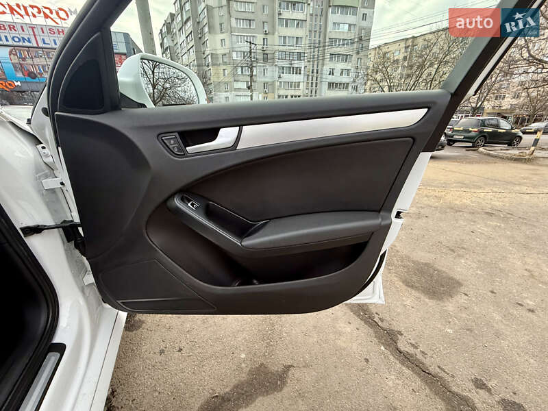 Седан Audi A4 2015 в Одесі фото 67 Седан Audi A4 2015 в Одесі