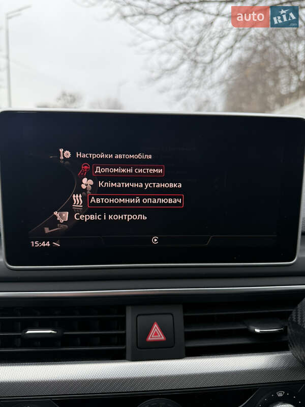 Універсал Audi A4 2019 в Києві фото 20 Універсал Audi A4 2019 в Києві