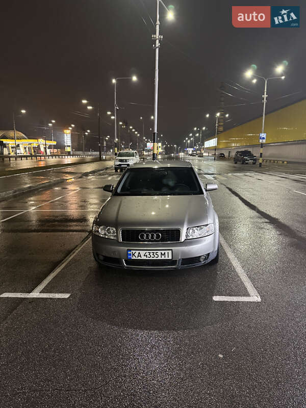 Седан Audi A4 2003 в Киеве