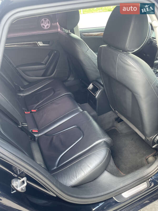Універсал Audi A4 2010 в Львові