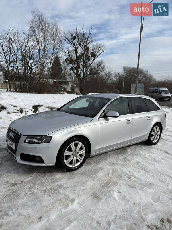 Універсал Audi A4 2010 в Чернівцях фото 5 Універсал Audi A4 2010 в Чернівцях