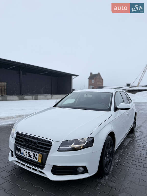 Универсал Audi A4 2010 в Житомире