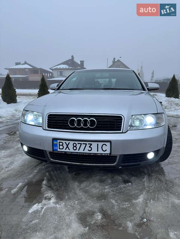 Седан Audi A4 2004 в Каменец-Подольском фото 2 Седан Audi A4 2004 в Каменец-Подольском