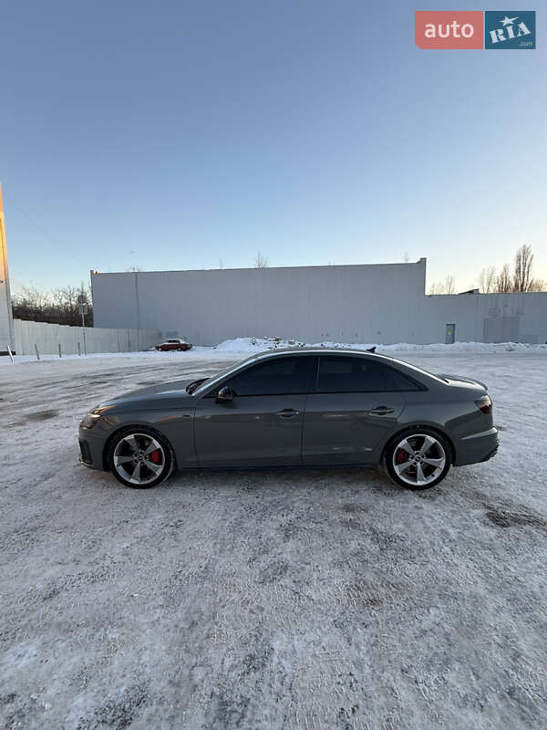 Audi A4 2023