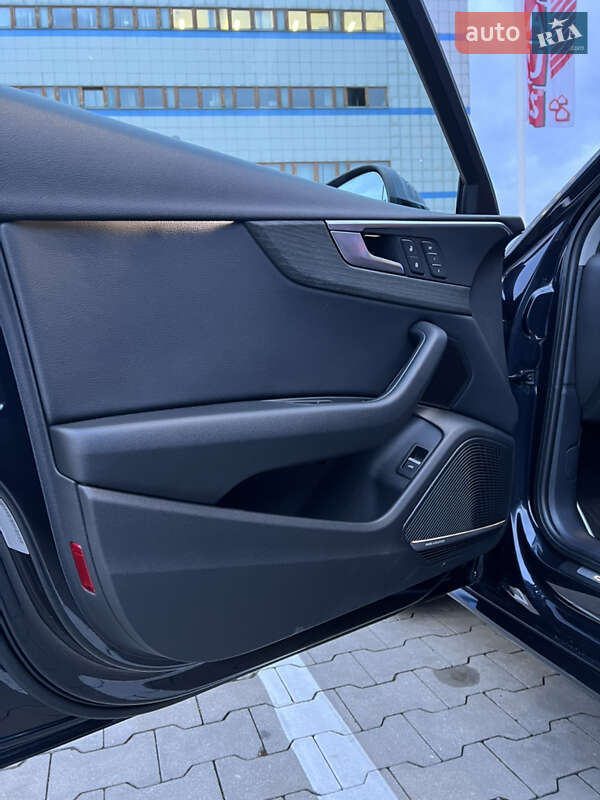 Седан Audi A4 2017 в Львові фото 17 Седан Audi A4 2017 в Львові
