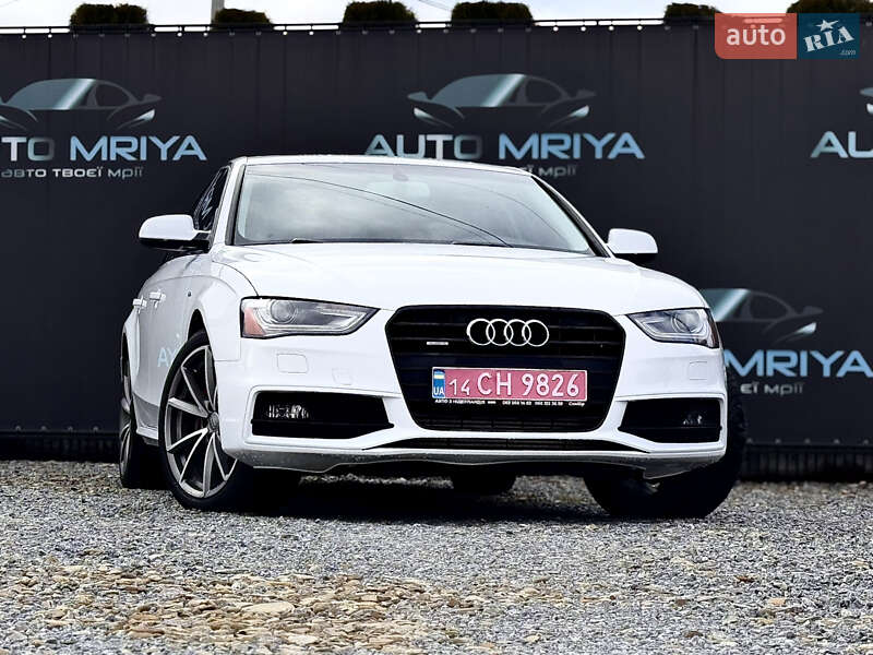 Седан Audi A4 2016 в Самборі