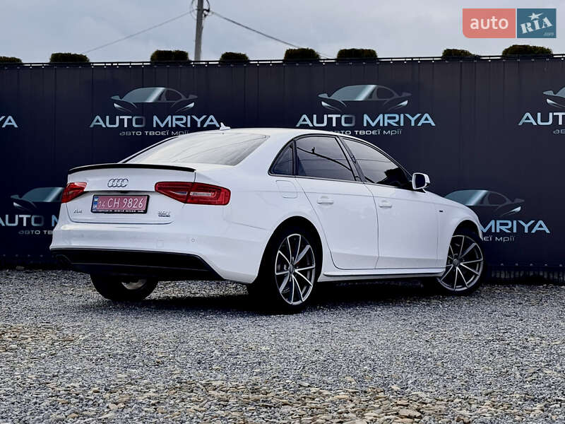 Седан Audi A4 2016 в Самборі