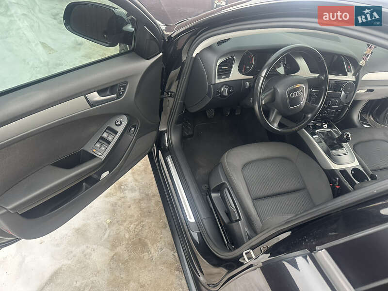 Седан Audi A4 2010 в Бердичеве фото 24 Седан Audi A4 2010 в Бердичеве