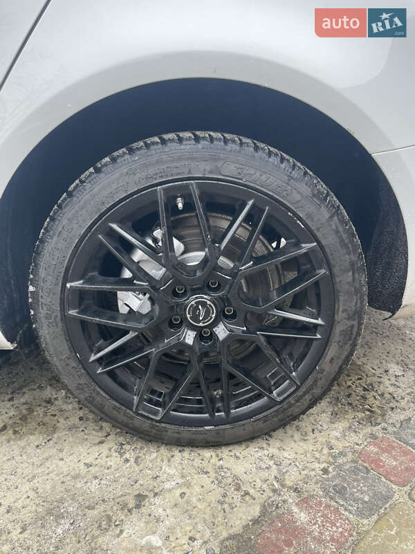 Седан Audi A4 2013 в Вараші фото 15 Седан Audi A4 2013 в Вараші