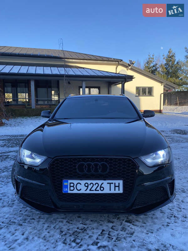 Універсал Audi A4 2013 в Жовкві
