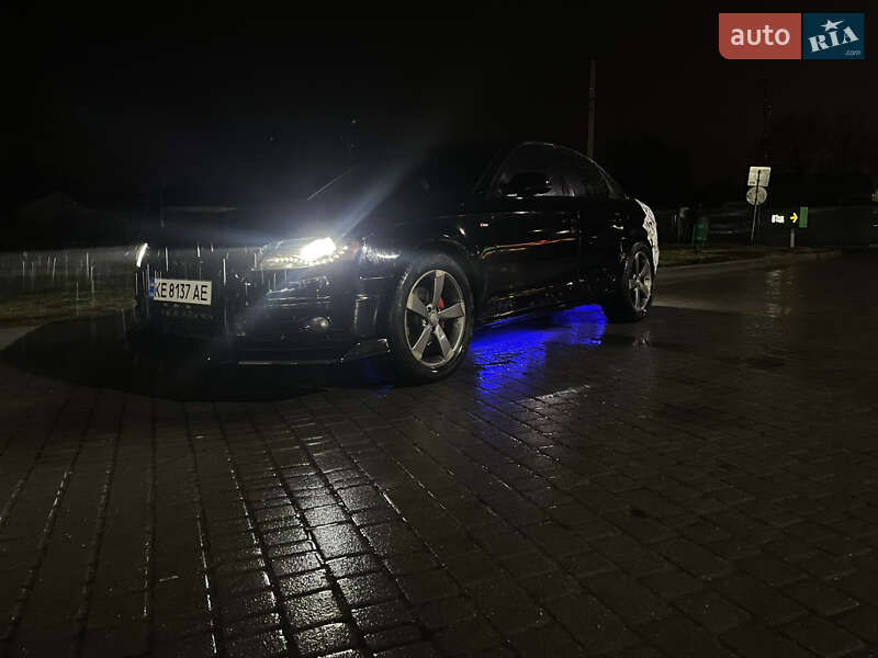 Седан Audi A4 2012 в Кропивницком