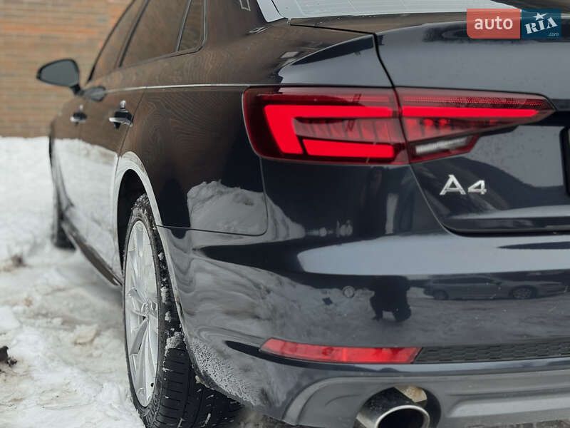 Седан Audi A4 2018 в Вінниці