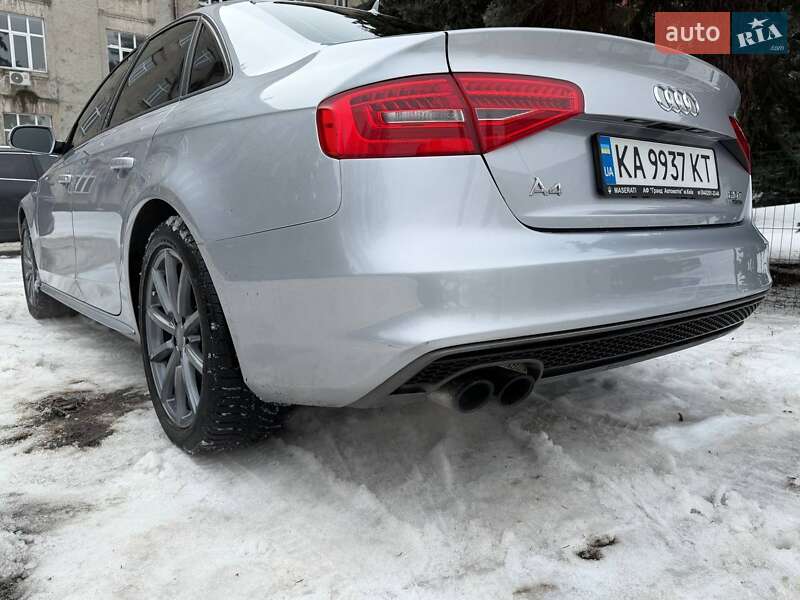 Седан Audi A4 2015 в Києві