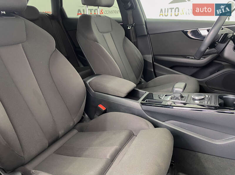 Универсал Audi A4 2018 в Львове