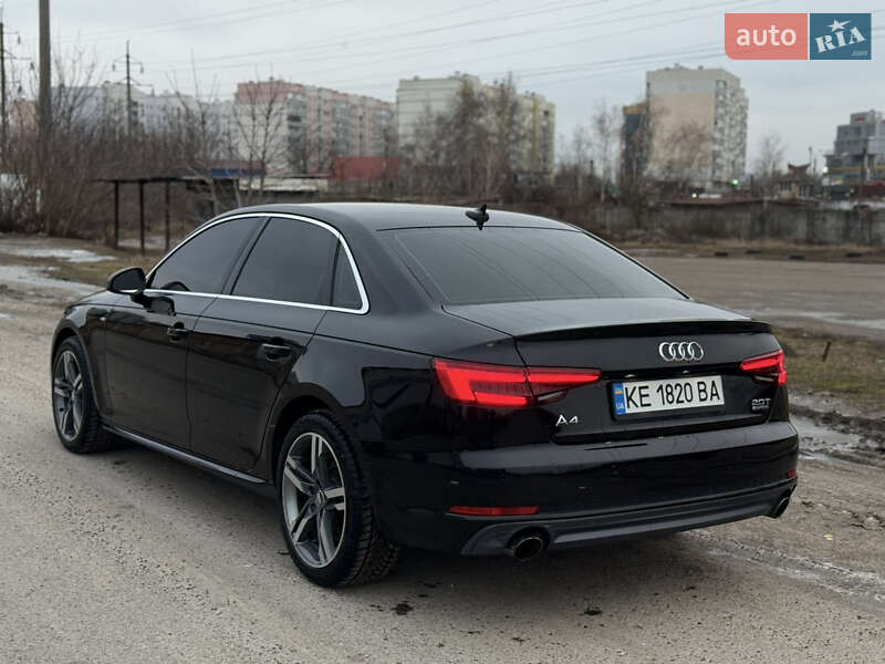 Седан Audi A4 2016 в Полтаві