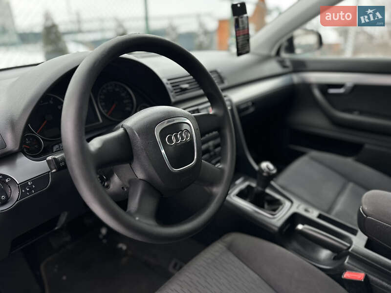 Седан Audi A4 2006 в Вінниці