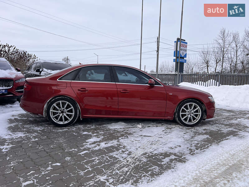 Седан Audi A4 2014 в Нововолынске