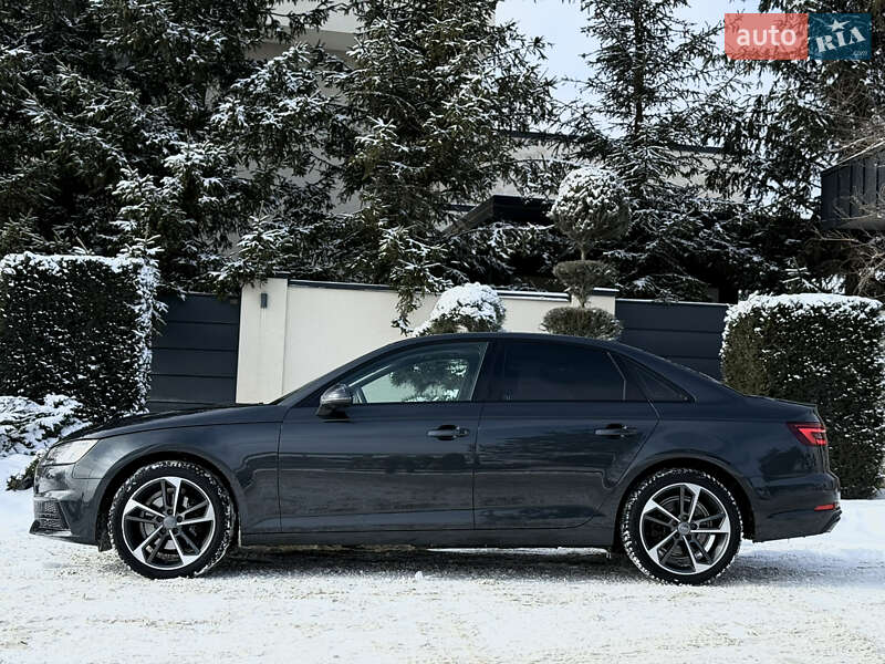 Седан Audi A4 2019 в Львове