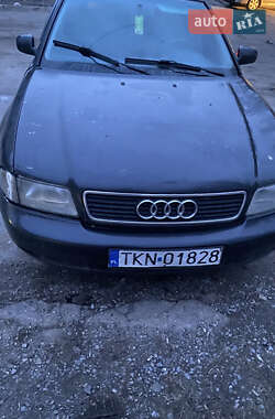 Універсал Audi A4 1997 в Краматорську