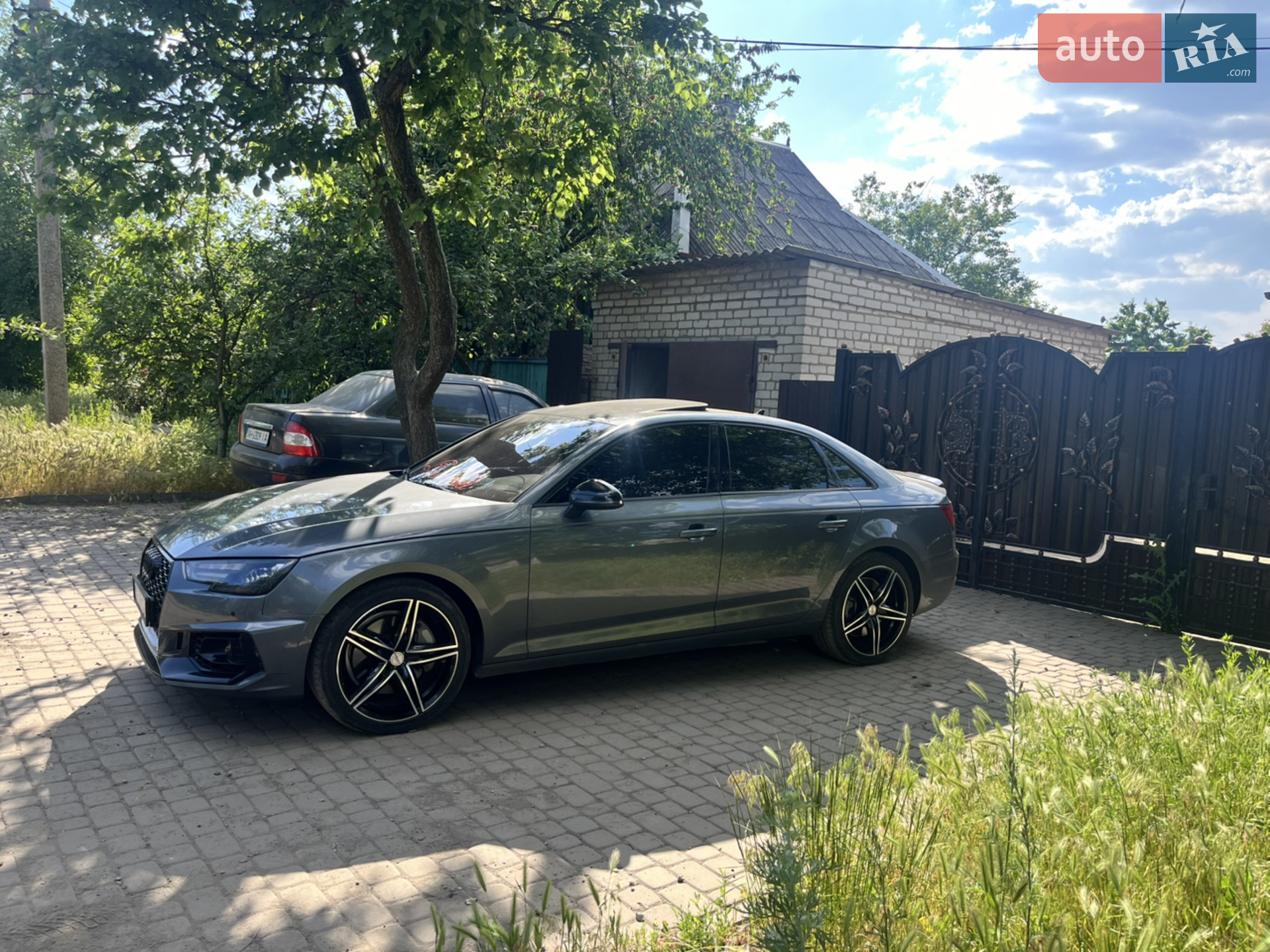 2016 Audi A4 - мініатюра 6