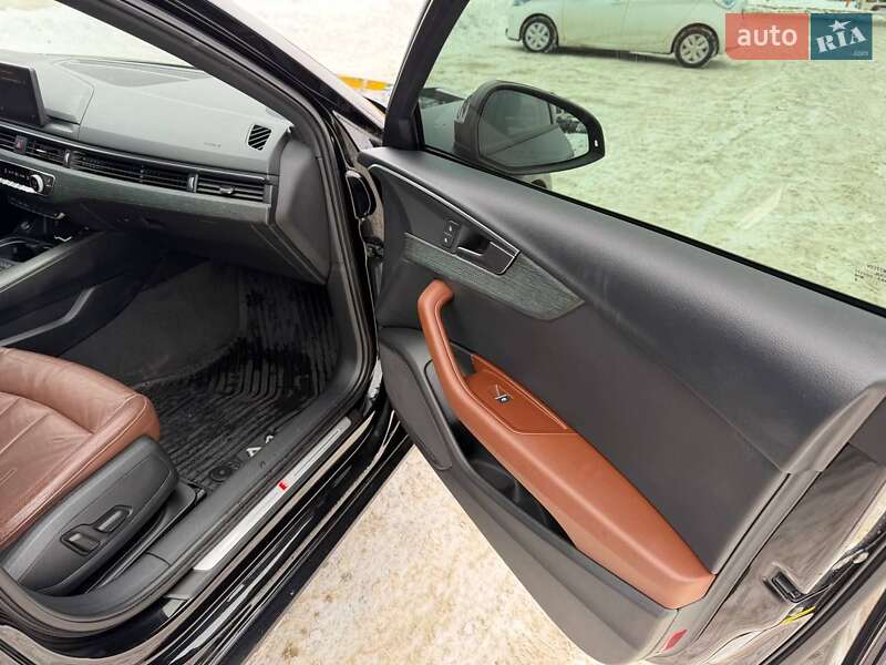 Седан Audi A4 2018 в Житомире