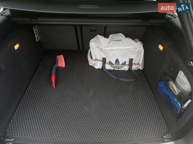 Универсал Audi A4 2015 в Житомире