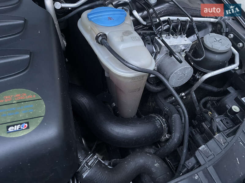 Универсал Audi A4 2010 в Новояворовске фото 26 Универсал Audi A4 2010 в Новояворовске