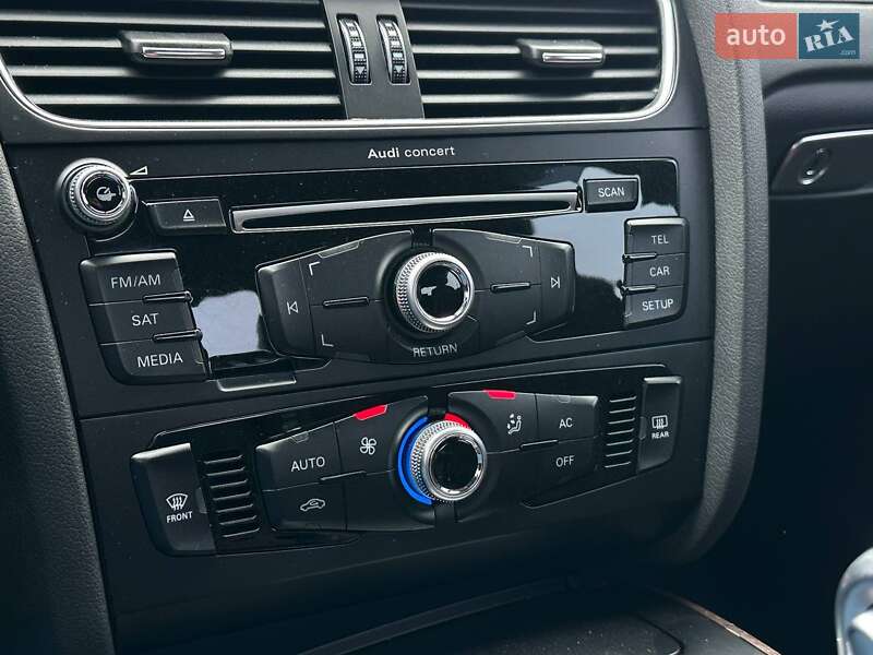 Седан Audi A4 2012 в Києві фото 24 Седан Audi A4 2012 в Києві