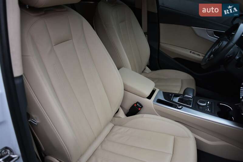 Седан Audi A4 2018 в Киеве фото 47 Седан Audi A4 2018 в Киеве